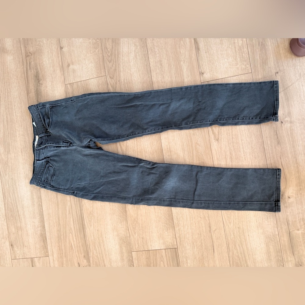 SO Women's Gray Straight Leg Jeans